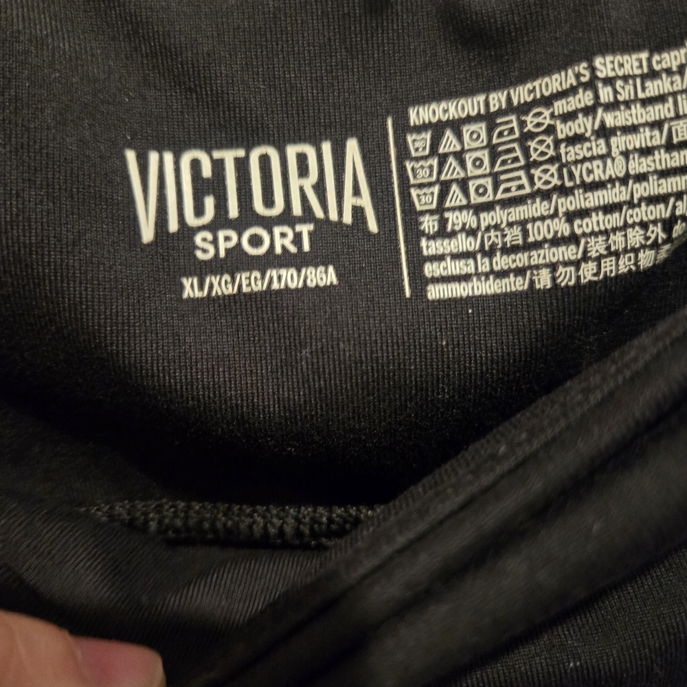 Victoria Sport Black Leggings